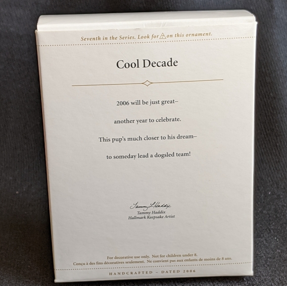 Hallmark Cool Decade 2006 Ornament - Picture 13 of 14